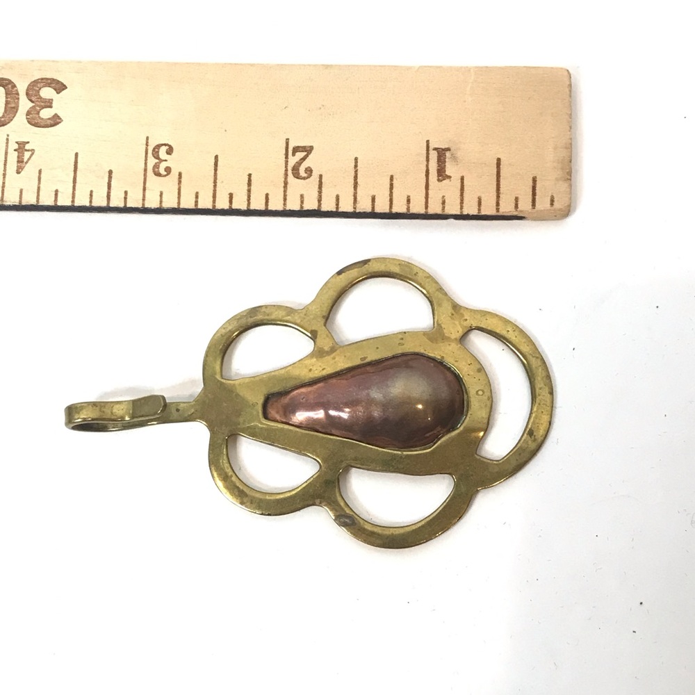 Retro Brutalist Art Pendant Necklace Brass Copper - Picture 4 of 7
